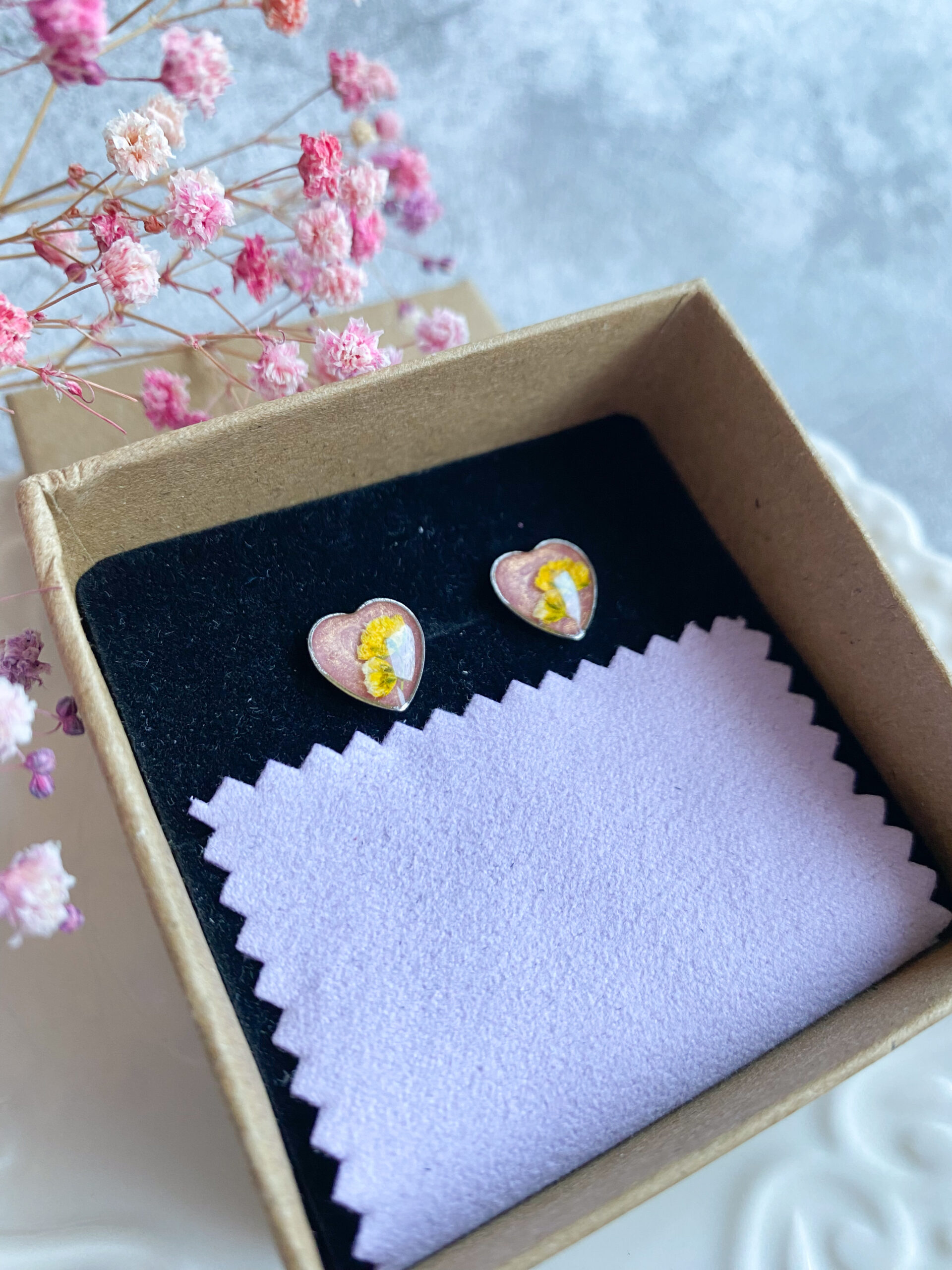 Kolczyki wkrętki z gipsówką - obrazek 5