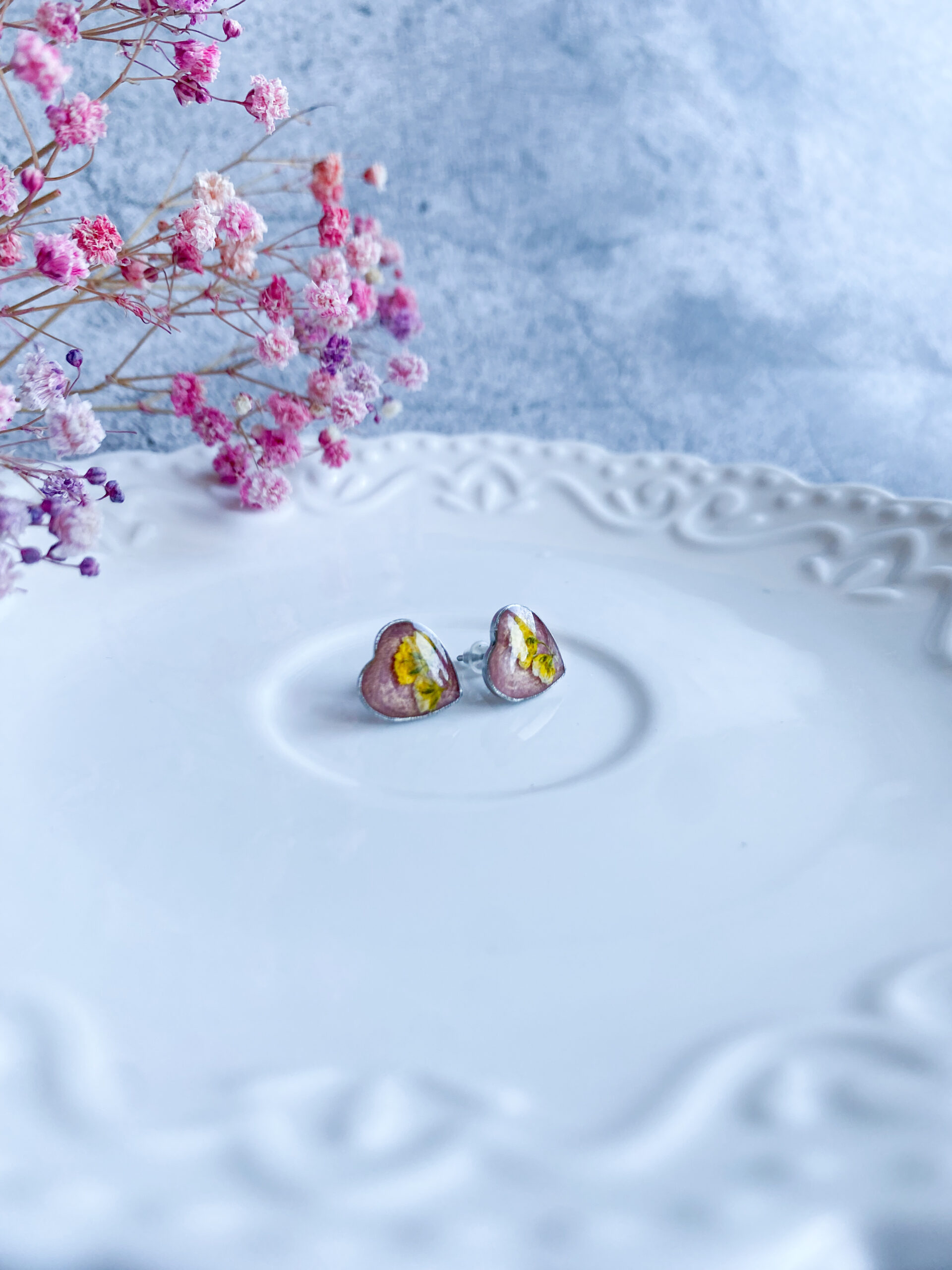 Kolczyki wkrętki z gipsówką - obrazek 2