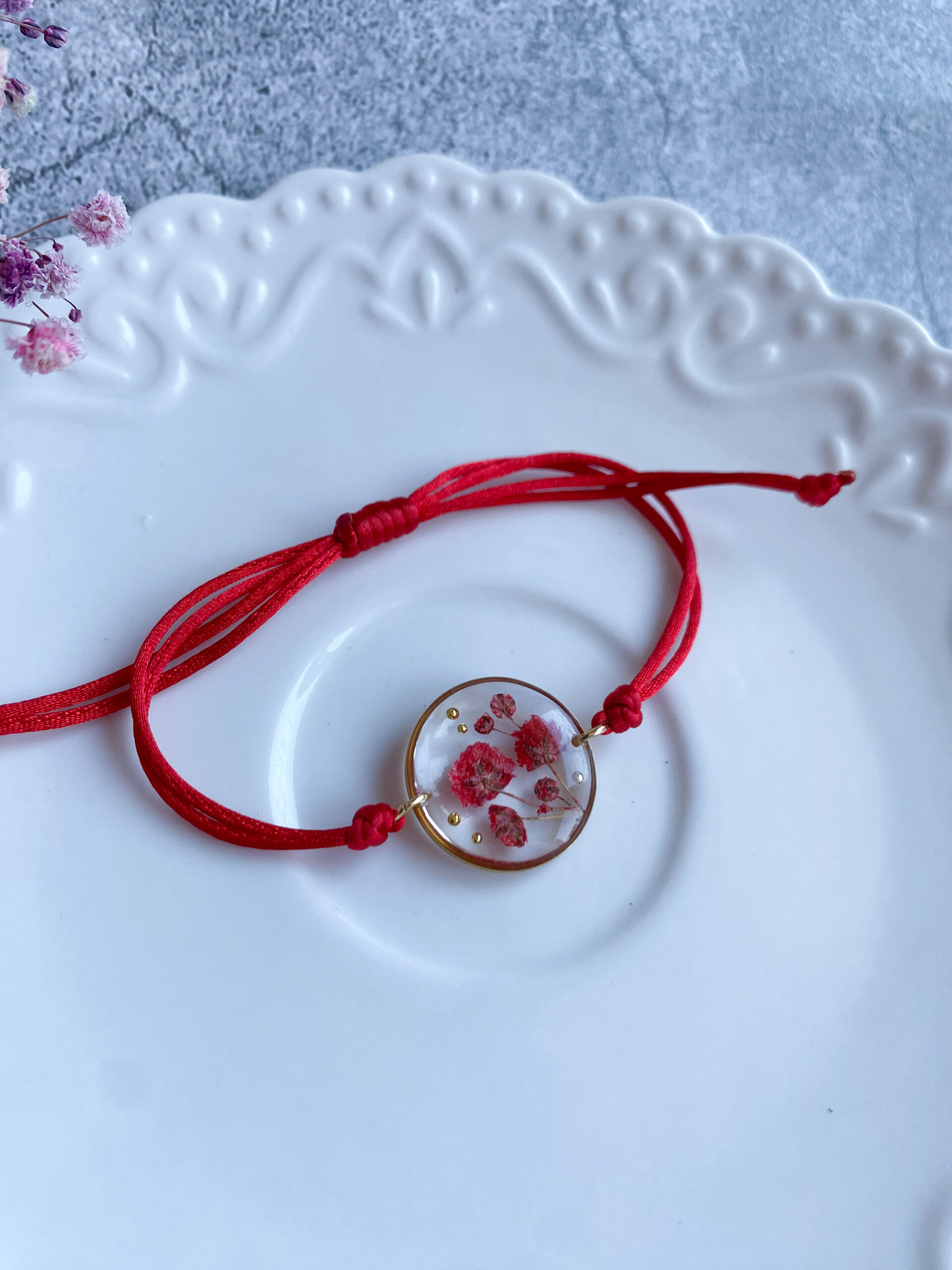 Bransoletka z czerwoną gipsówką - obrazek 6